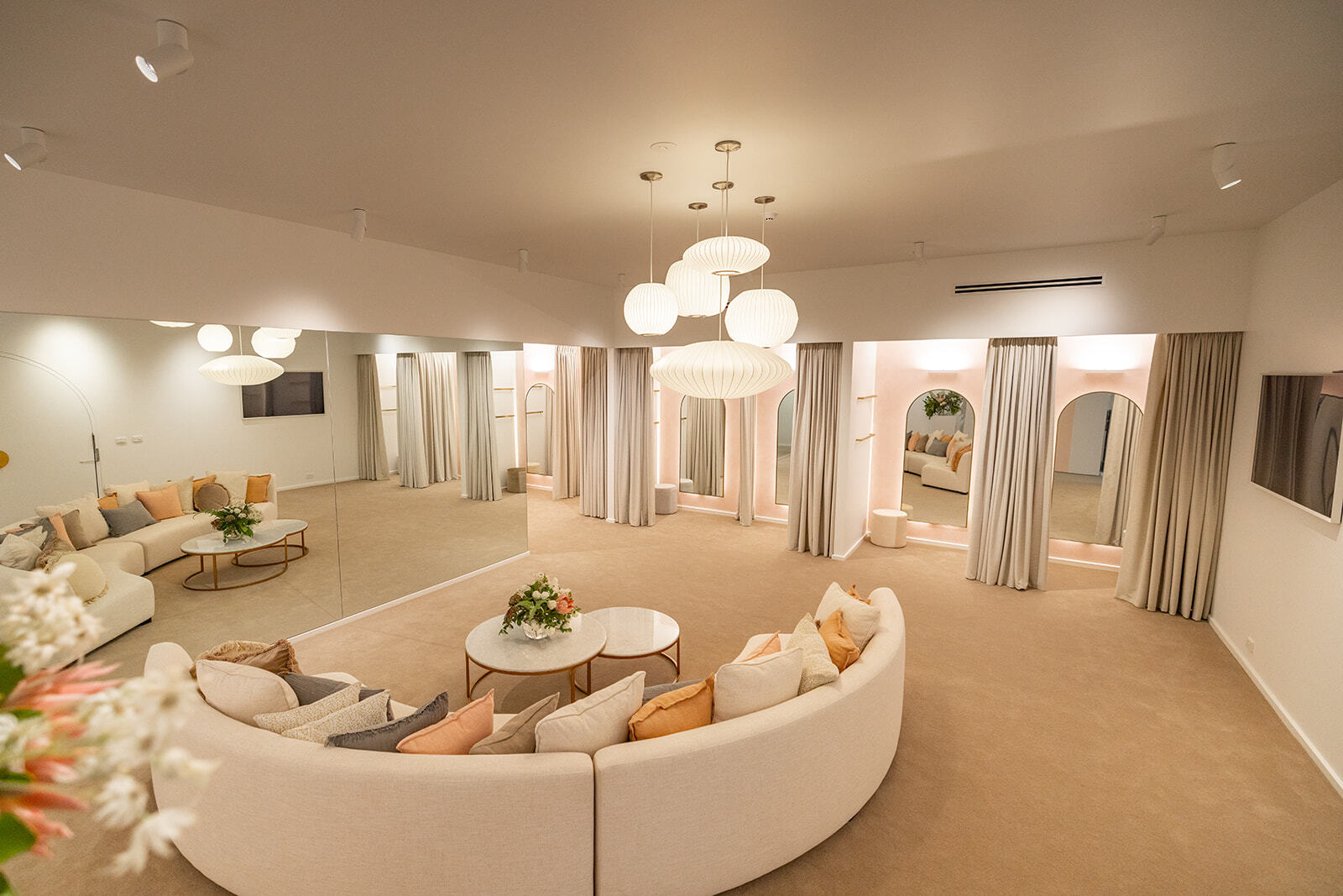 Ready, Set, Shop: Exploring Our Top Shopping Boutiques & Experiences