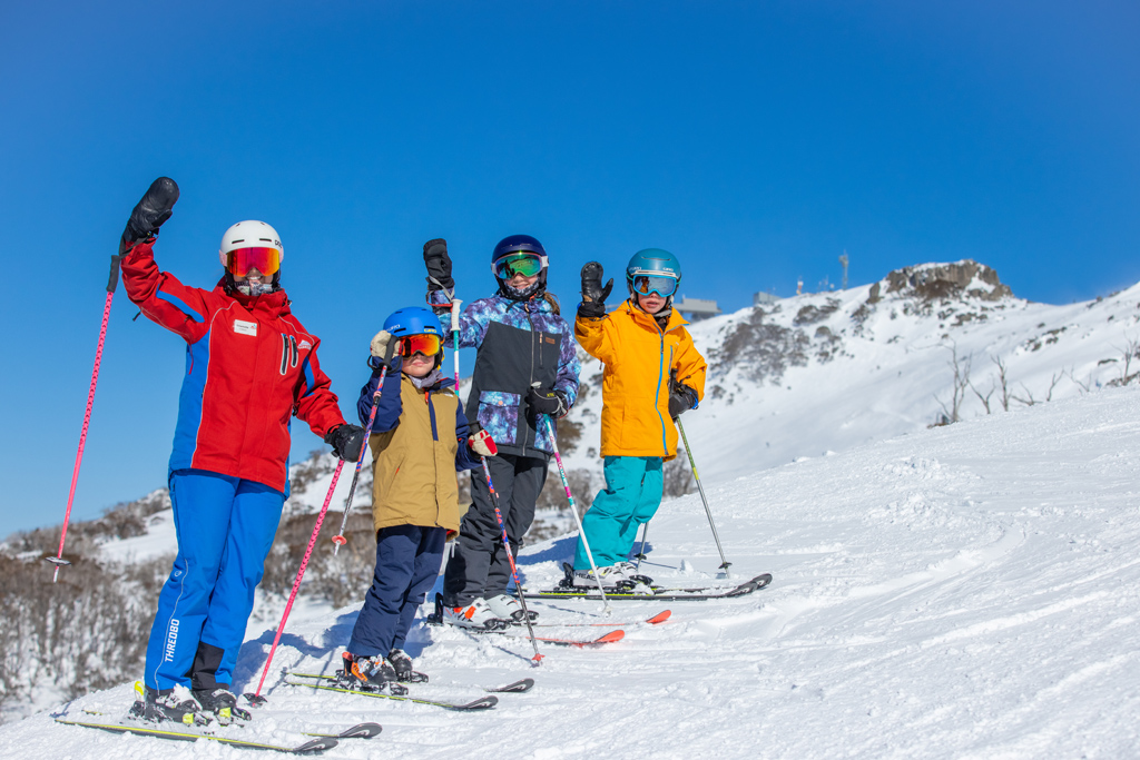 Skiers and a ski instructor in Thredbo